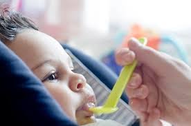 Why Spoon-Feeding Should be Preferred than Bottle Feeding, if