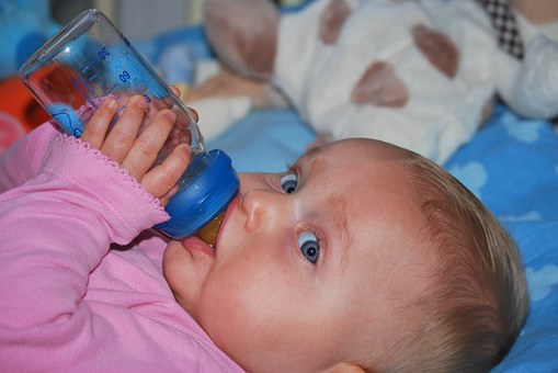 ADMINISTERING ANTIBIOTIC USAGE IN BABIES